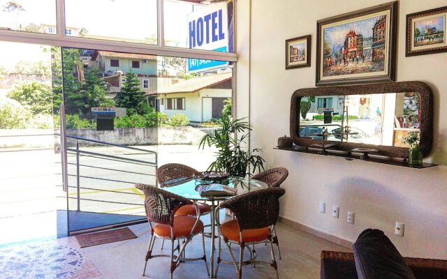 Vila Alaide Praia Hotel