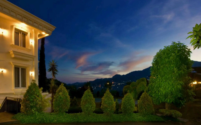 Rizen Premiere Hotel