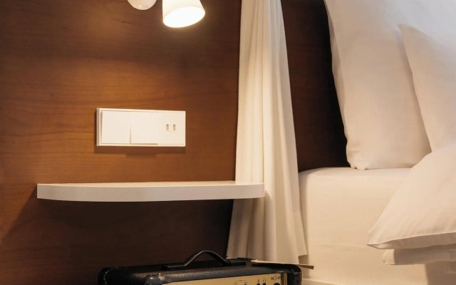 Ruby Rosi Hotel Munich