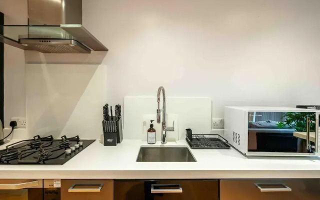 Immaculate 1 bed House in London