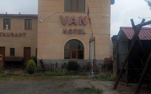 Van - Hotel & Restaurant Complex
