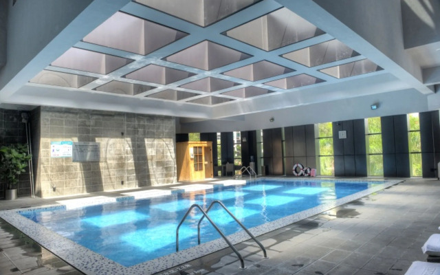 Zhuhai Zobon Art Hotel