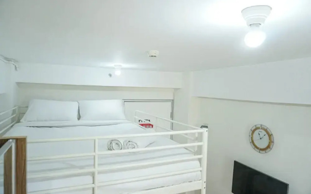 Compact and Scenic Studio Room Green Bay Pluit Apartment