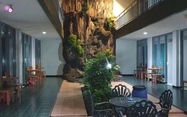 Hotel Trio