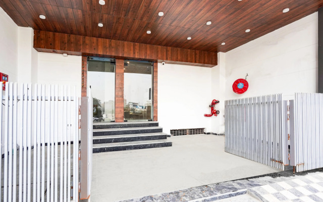 Super Collection O Surajpur Chowk Greater Noida