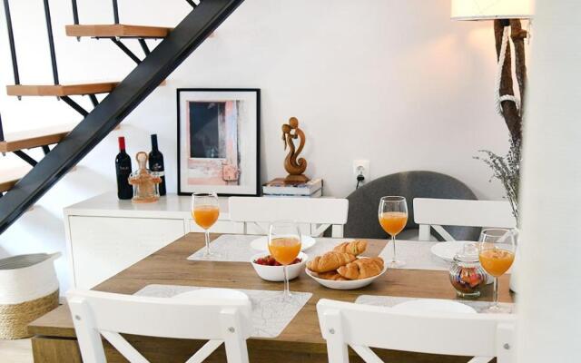Apartment D & Studio L