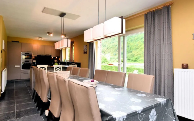 Holiday Home in Hastiere Near Forest