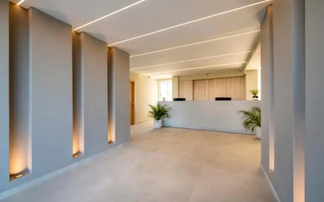 Nicolas Grand Suites - Adults Only