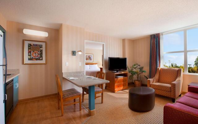 Homewood Suites by Hilton Falls Church - I-495 at Rt. 50