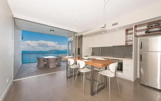 1 Bright Point Apartment 4501