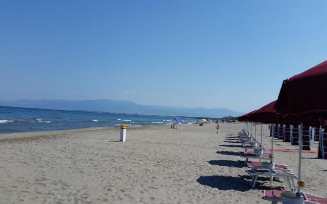 Charming Villa in Villapiana with Swimming Pool