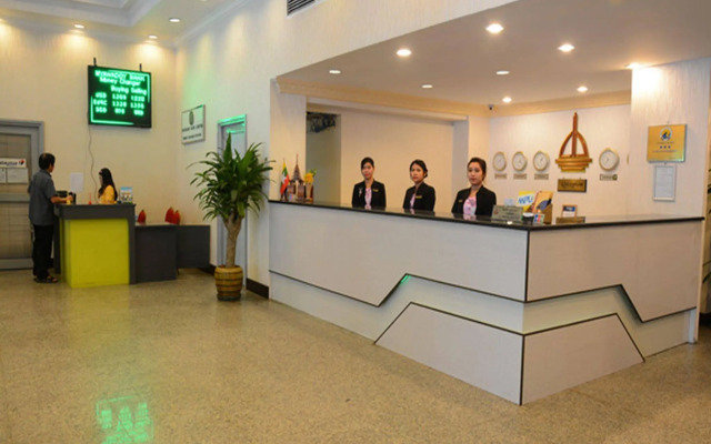 Central Hotel Yangon