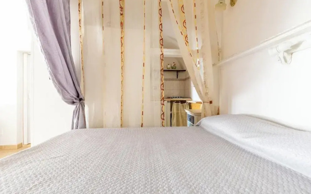 4098 Alcova Barone by Barbarhouse