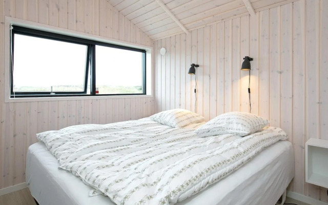 10 Person Holiday Home in Lokken-by Traum