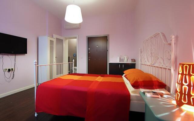 Pembe Cati 2