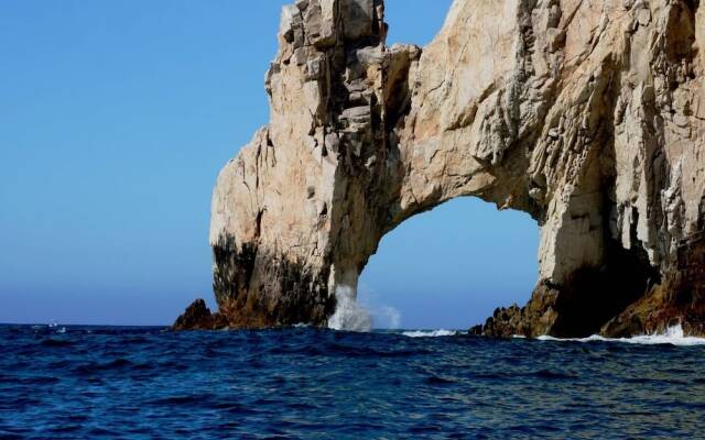 Rated for the Best Value in Cabo San Lucas!! 2BR 8P