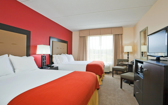 Holiday Inn Express Hotel & Suites Kodak East - Sevierville by IHG