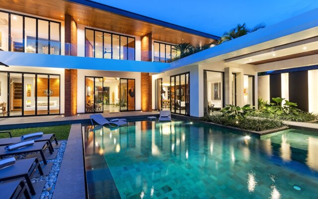 Villa Castil di Udara by Villa Finder