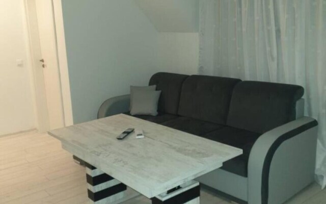 Cosy Charming 2-bed Apartment in Blagoevgrad
