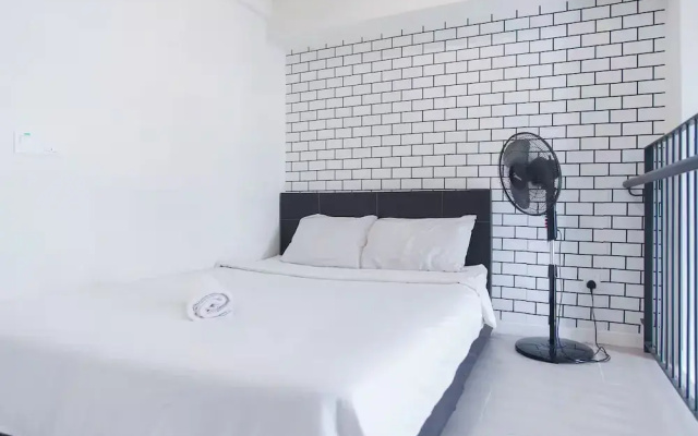 Tamarind Luxury Condo by Smarthome