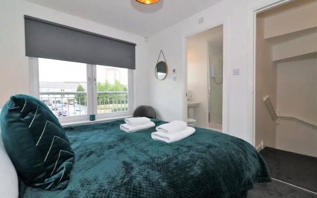 The Mcgregor - Welcome A Hoy