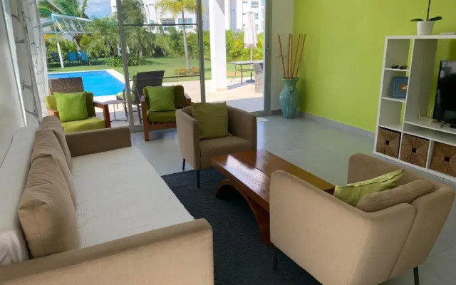 Villa Real Playa Nueva Romana