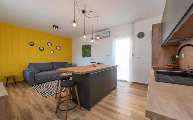 Luxury Apartments - La Vir 3 & 4