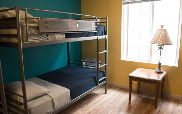 Melrose Hostel