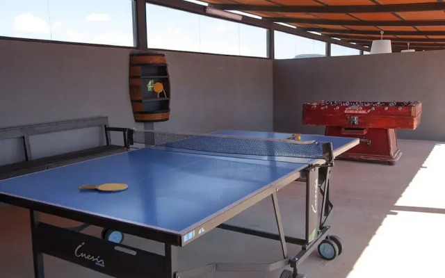 Modern Holiday Home in Subirats With Swimming Pool