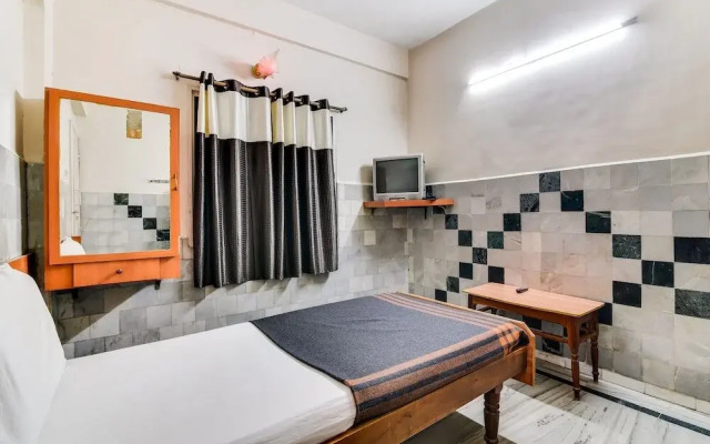 Hotel Ganesh by OYO Rooms