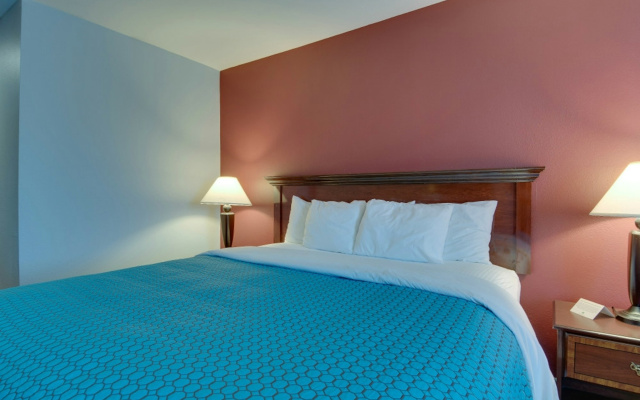 Americas Best Value Inn Hayward