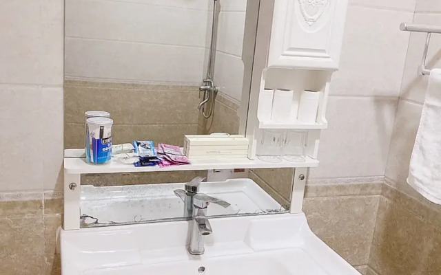 Wanquan Apartment Hotel