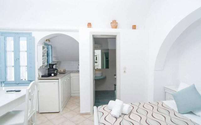 Ilioperato Traditional Apartments