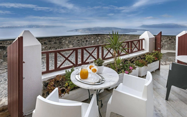 Aigialos Luxury Traditional Houses