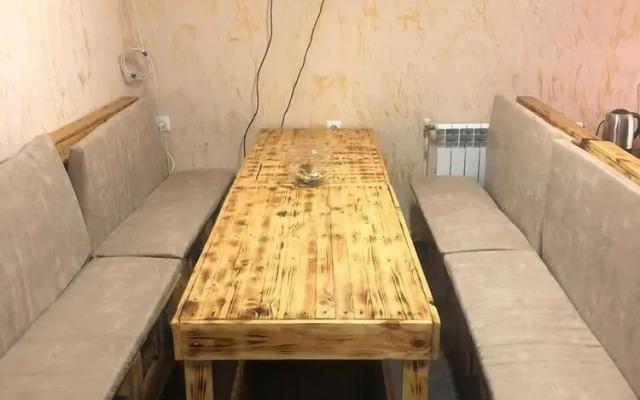 M&G Hostel and Tours