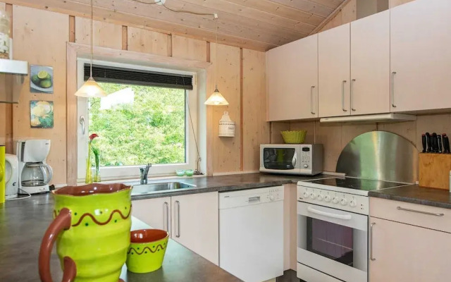 6 Person Holiday Home in Hemmet-by Traum