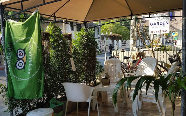 Chiangmai Gate Capsule Hostel