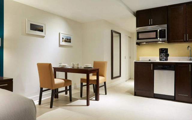 Residence Inn by Marriott Montreal Downtown