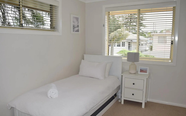 Carrington 6 – Guest Rooms – South West Rocks