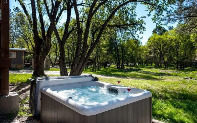 Clearwater Cabin - Three Bedroom Cabin