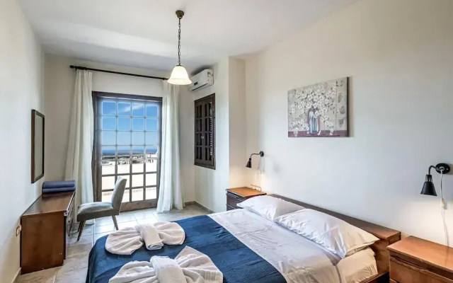 Dim Art Villa - With Private Pool