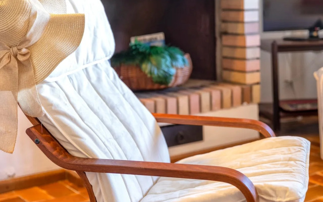 Sardinia Re - Shuluq 6