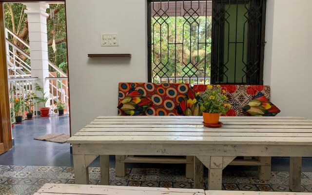 Rootsvilla Hostel Goa