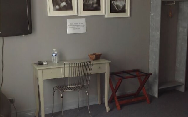 Hôtel Restaurant Jour & Nuit