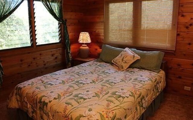 Molokai Vacation Properties - Kimo's Hale