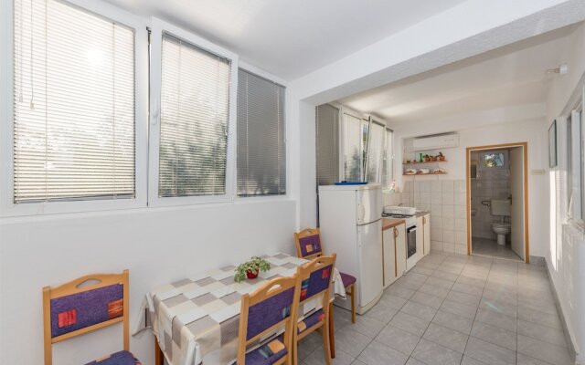 Apartment Milivoj (3575-2)