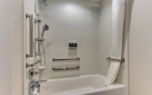 Fairfield Inn & Suites Warsaw