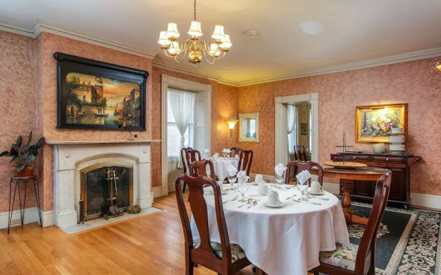 The Inn at Montpelier