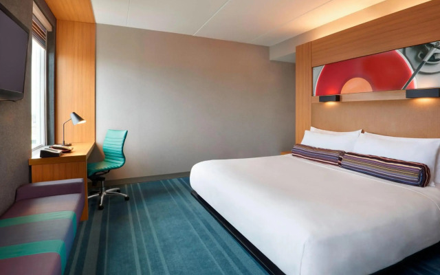Aloft Vaughan Mills