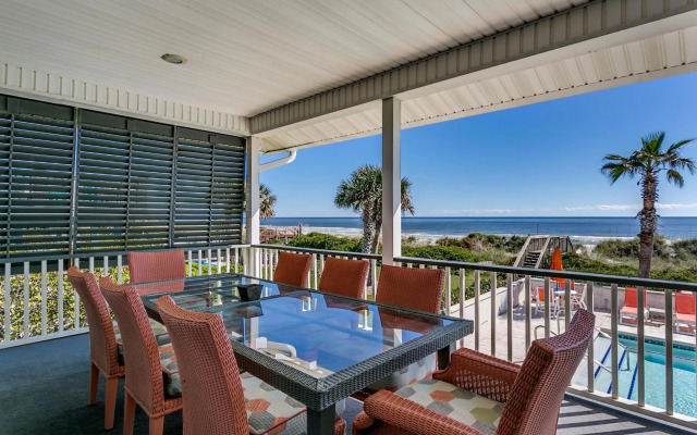 -Under The Sea (8 Bdrm / 7 Bath, Sleeps 22)